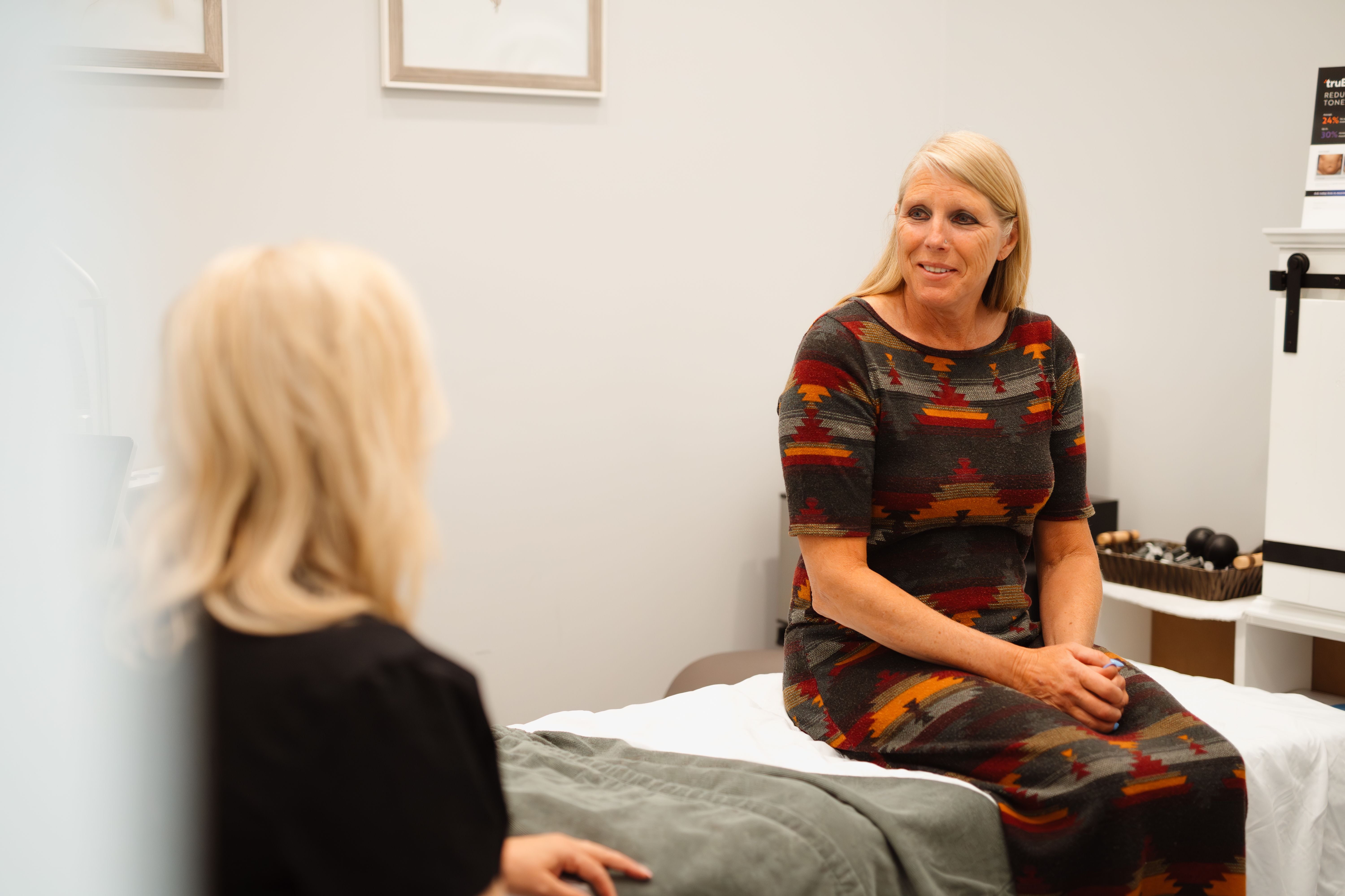 Skin Solutions: Navigating the World of Treatment Options Skin Solutions: Navigating the World of Treatment Options